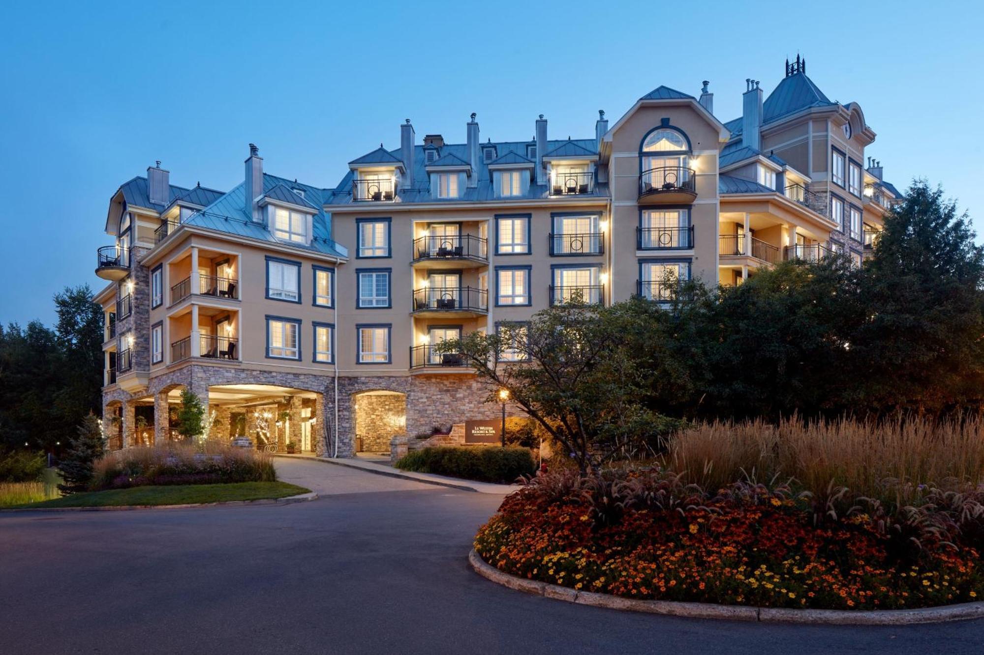 Отель Le Westin Tremblant Мон-Трамблан Экстерьер фото