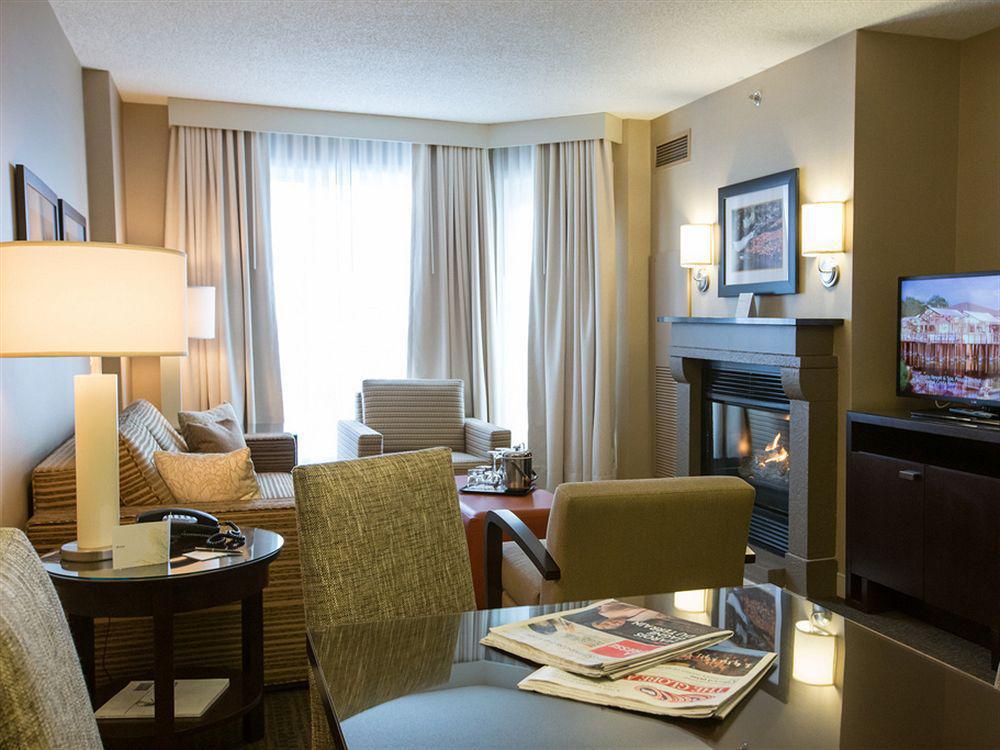 Отель Le Westin Tremblant Мон-Трамблан Экстерьер фото